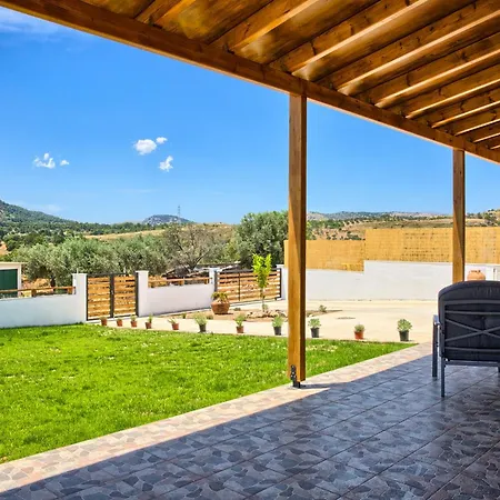 فيلة Aetherion Malona Village
